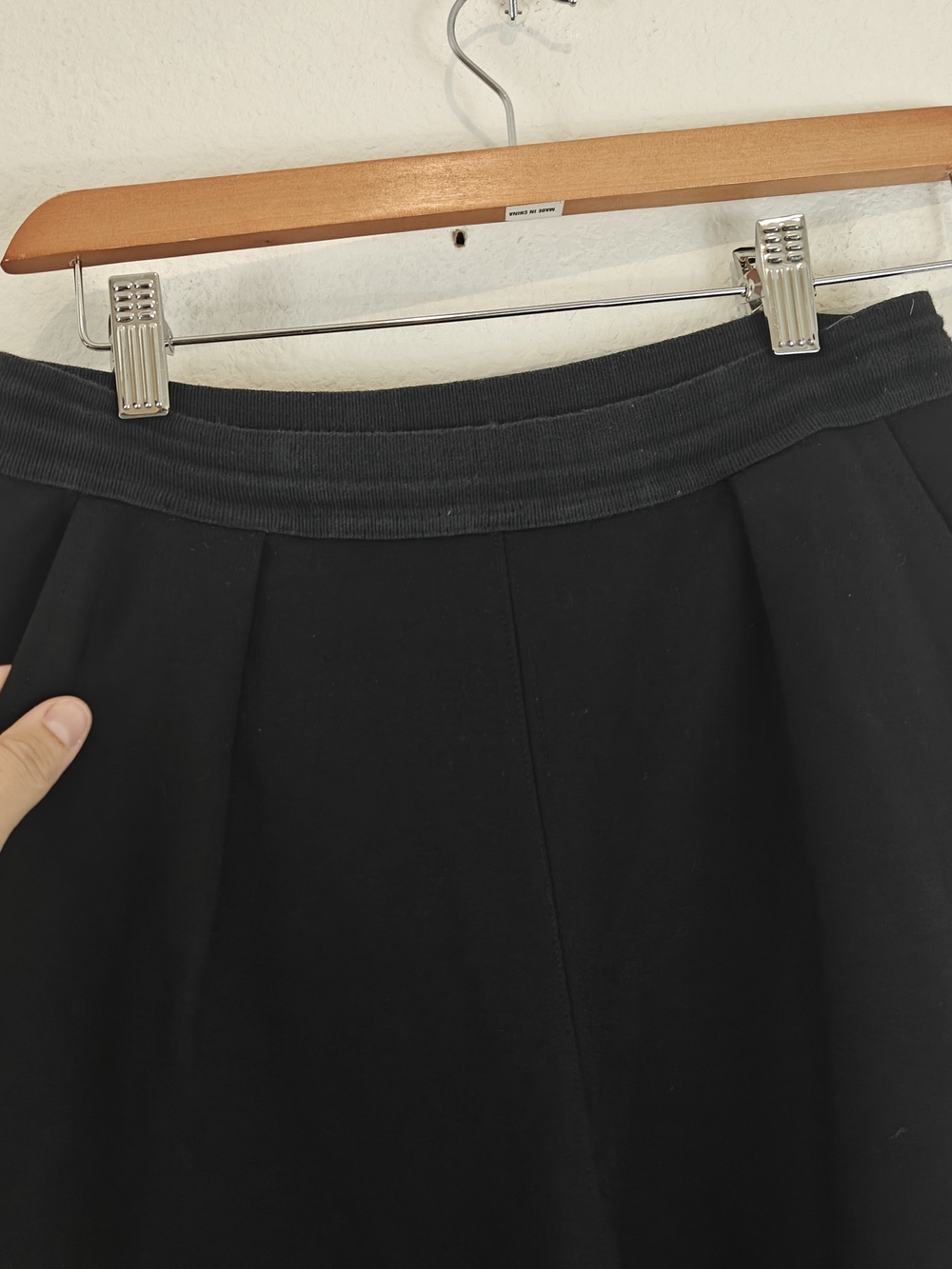 Diesel XS Ultra Wide Leg Cropped Pants Chic Flowy Culottes | Elastic Waist Black - Picture 8 of 16